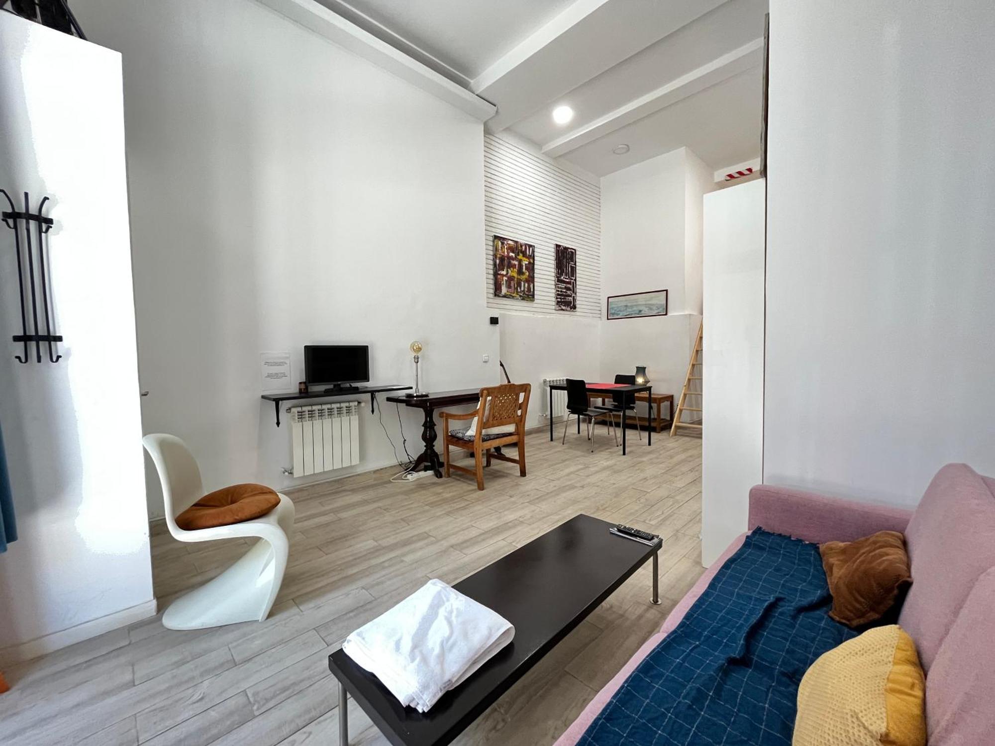 شقة Duplex Manzanares Izq Amarillo Temporal مدريد المظهر الخارجي الصورة