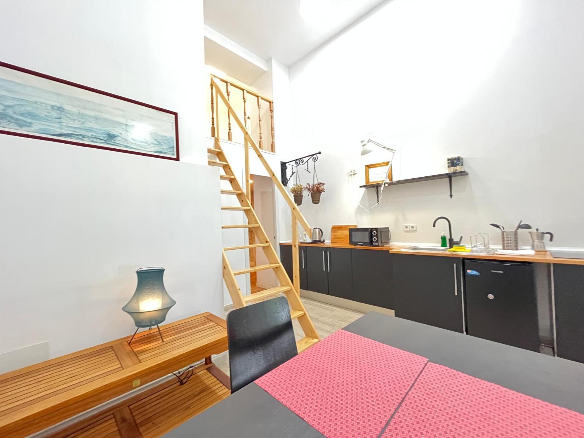 شقة Duplex Manzanares Izq Amarillo Temporal مدريد المظهر الخارجي الصورة