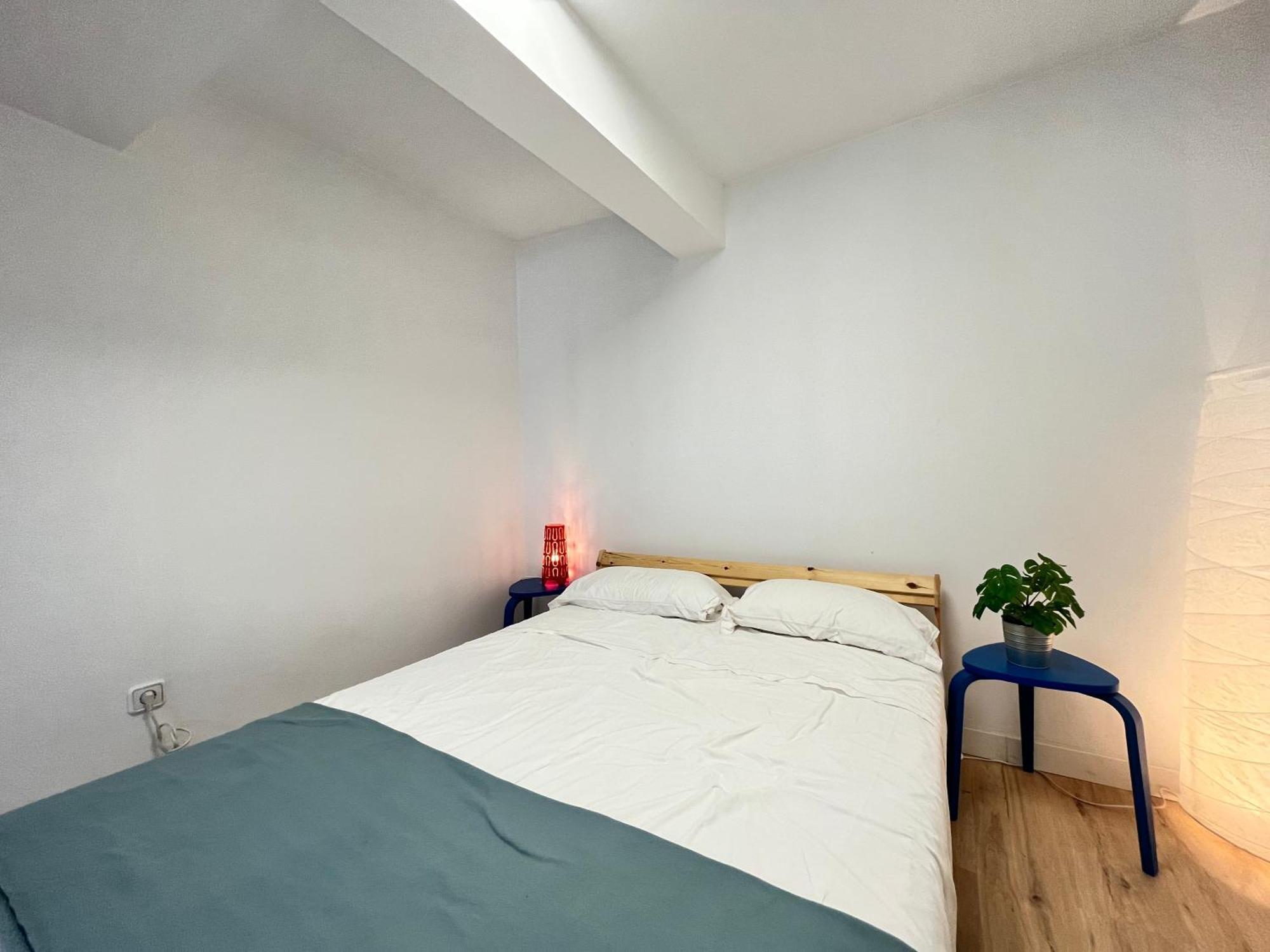 شقة Duplex Manzanares Izq Amarillo Temporal مدريد المظهر الخارجي الصورة